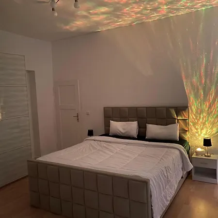 Gemuetliche, Helle, Ruhige Im Zentrum Von Appartement Düsseldorf