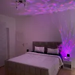 Apartment Gemuetliche, Helle, Ruhige Im Zentrum Von Düsseldorf