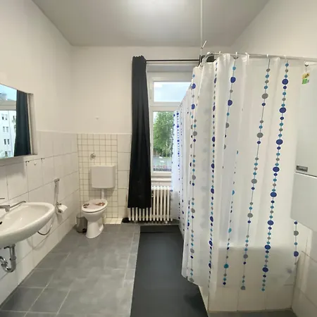 Gemuetliche, Helle, Ruhige Im Zentrum Von Appartement Düsseldorf