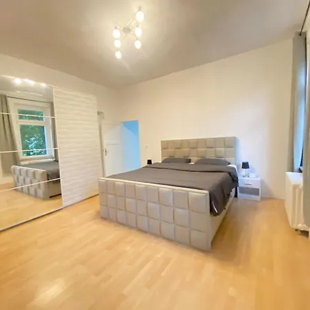 Appartement Gemuetliche, Helle, Ruhige Im Zentrum Von
