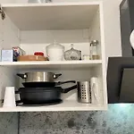 Gemuetliche, Helle, Ruhige Wohnung Im Zentrum Von Duesseldorf