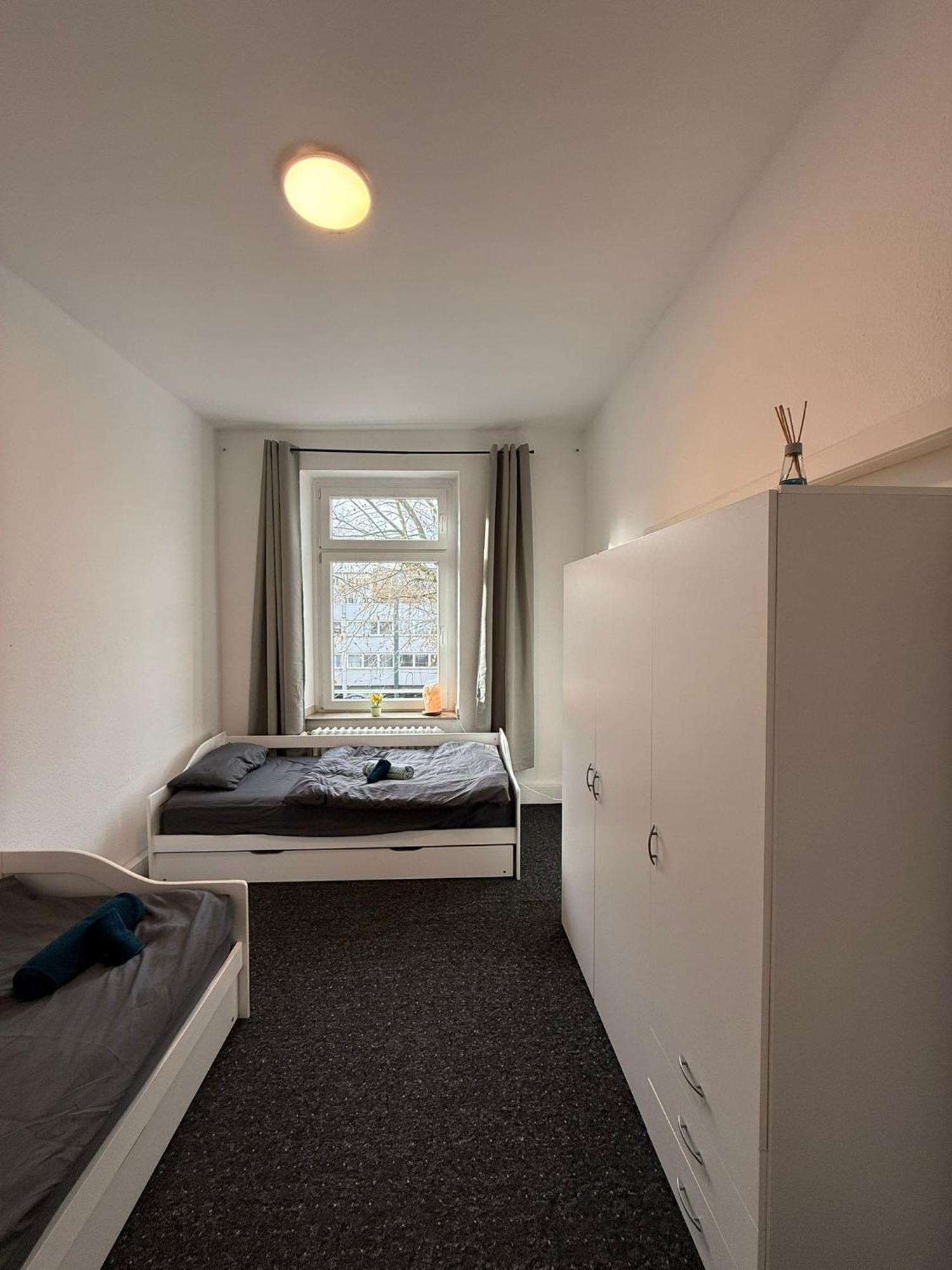 Gemuetliche, Helle, Ruhige Im Zentrum Von Düsseldorf