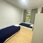 Apartment Gemuetliche, Helle, Ruhige Im Zentrum Von Düsseldorf