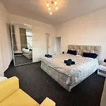 Gemuetliche, Helle, Ruhige Im Zentrum Von Apartment Düsseldorf